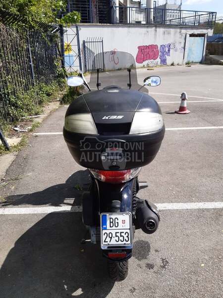 Aprilia Scarabeo 200 MY11