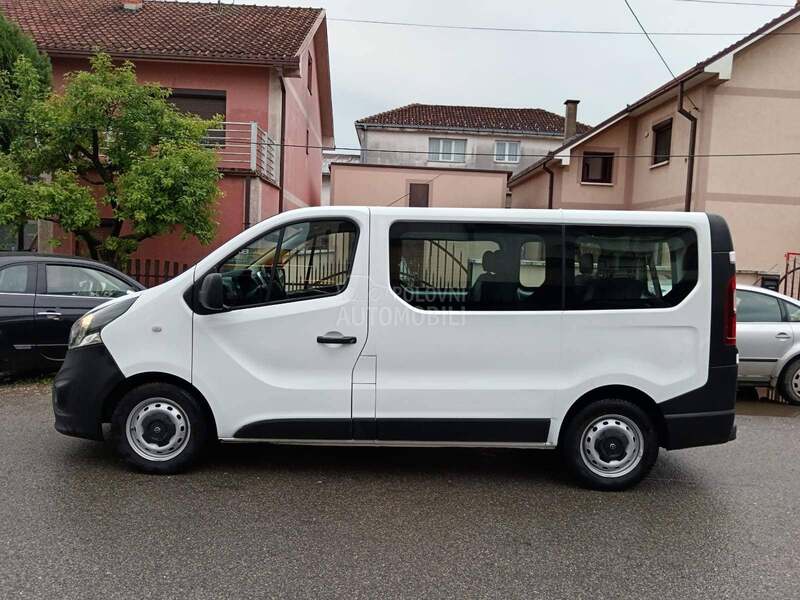 Opel Vivaro 1.6cdti 8plus1