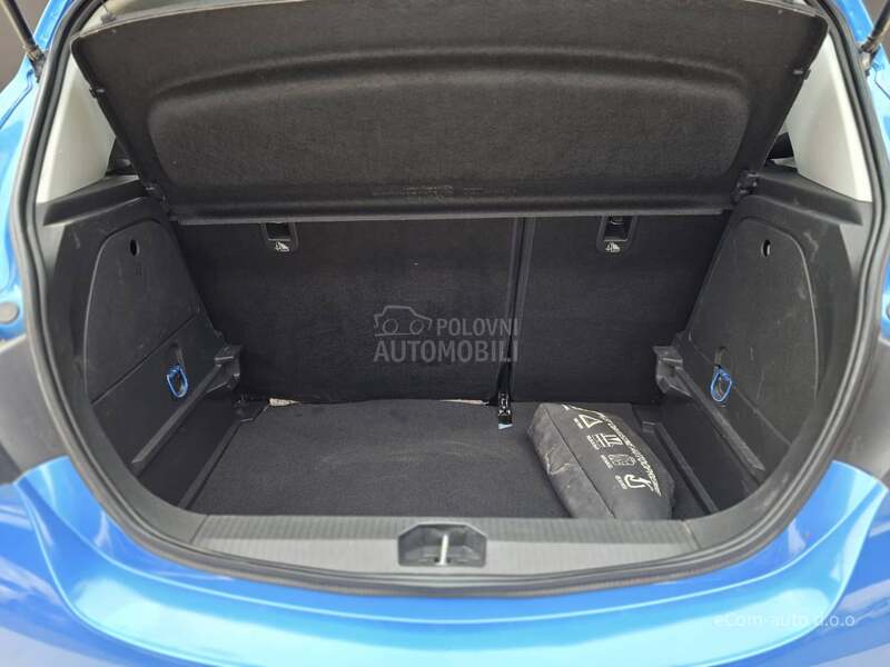 Opel Corsa E 1.4 TNG