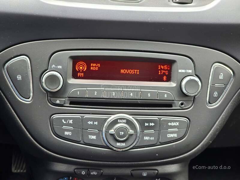 Opel Corsa E 1.4 TNG