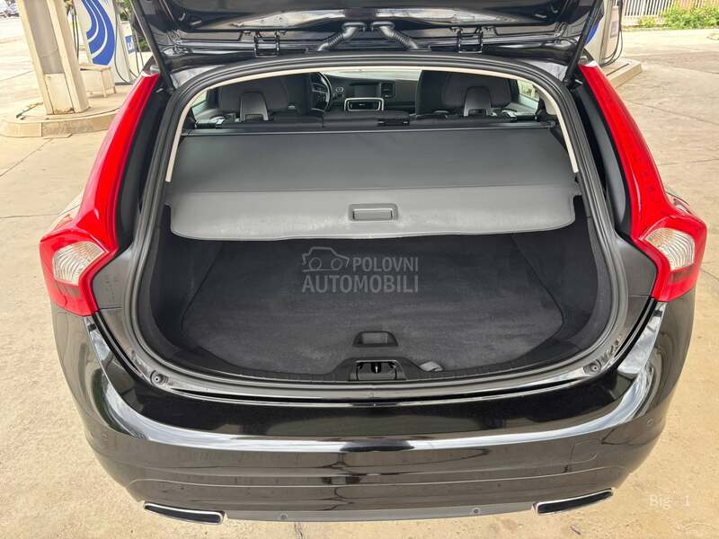 Volvo V60 2.0 D2