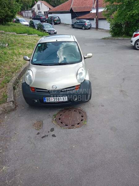 Nissan Micra 