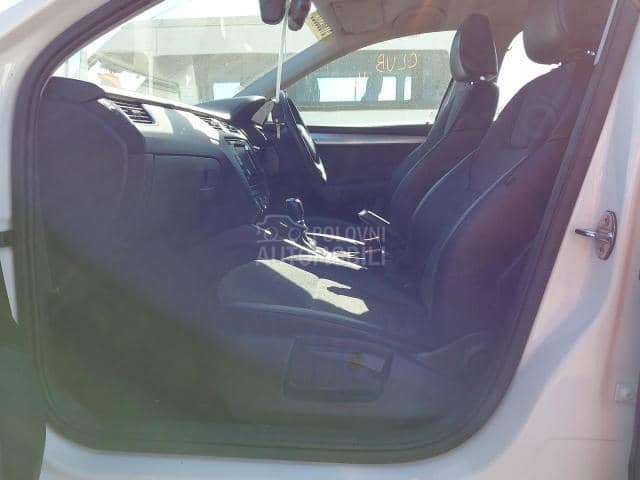 Škoda Octavia 2.0 CKFC 2015. god. -  kompletan auto u delovima