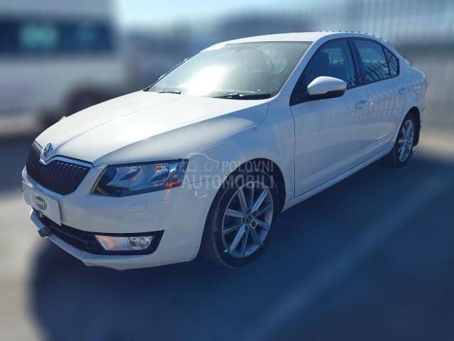 Škoda Octavia 2.0 CKFC 2015. god. -  kompletan auto u delovima