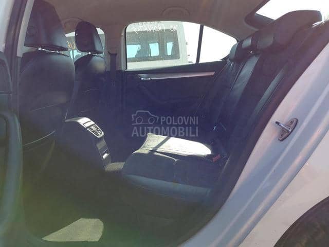 Škoda Octavia 2.0 CKFC 2015. god. -  kompletan auto u delovima