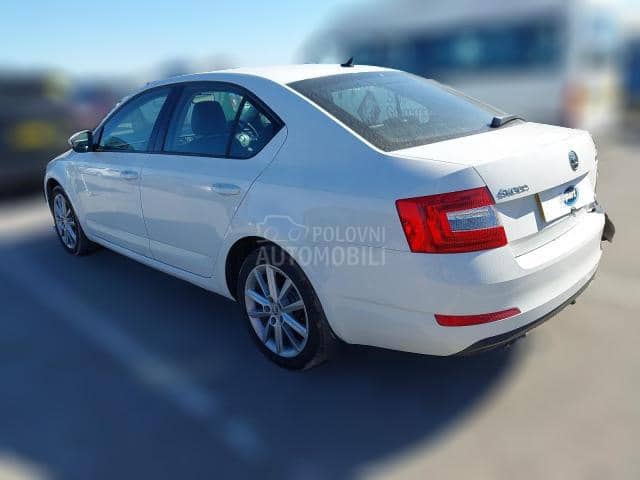 Škoda Octavia 2.0 CKFC 2015. god. -  kompletan auto u delovima