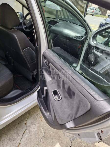 Peugeot 207 1.4 HDI