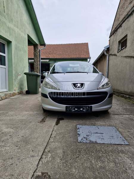 Peugeot 207 1.4 HDI