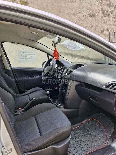 Peugeot 207 1.4 HDI