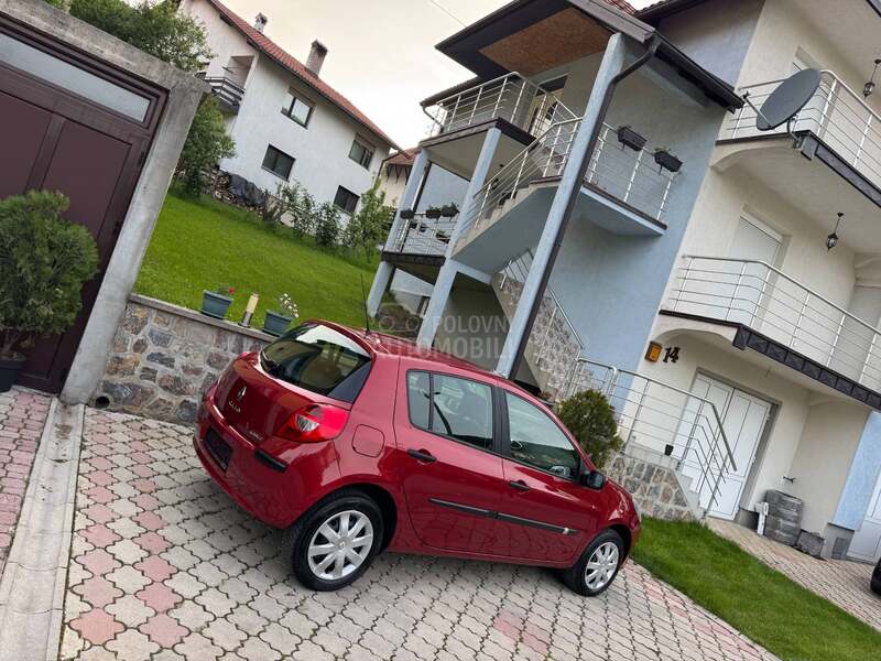Renault Clio 1.2 - NOV