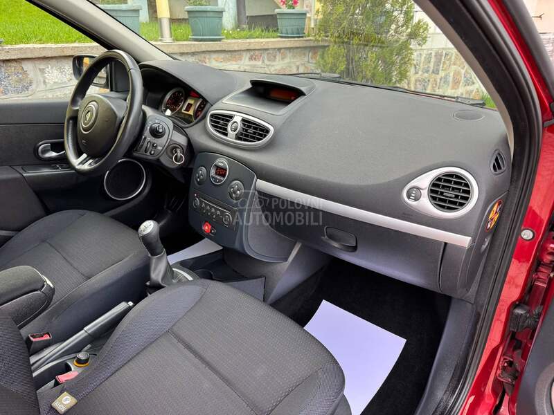 Renault Clio 1.2 - NOV