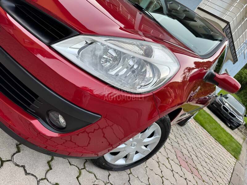 Renault Clio 1.2 - NOV