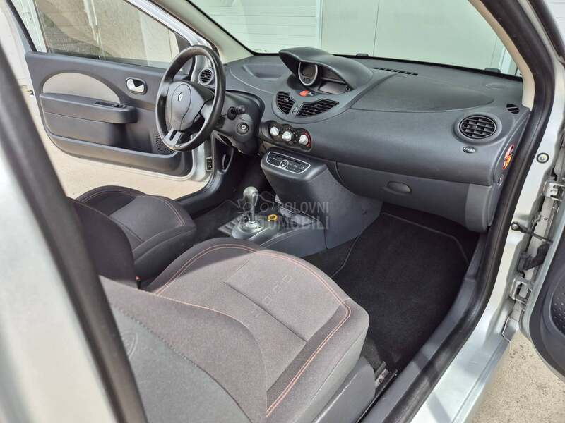 Renault Twingo 1.2b