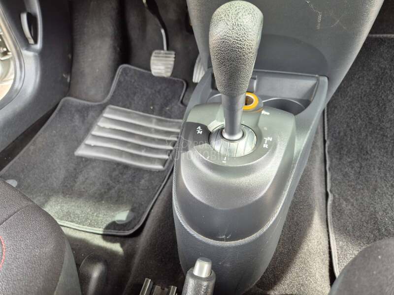 Renault Twingo 1.2b
