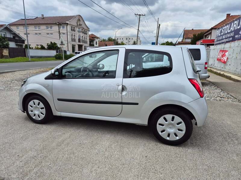 Renault Twingo 1.2b