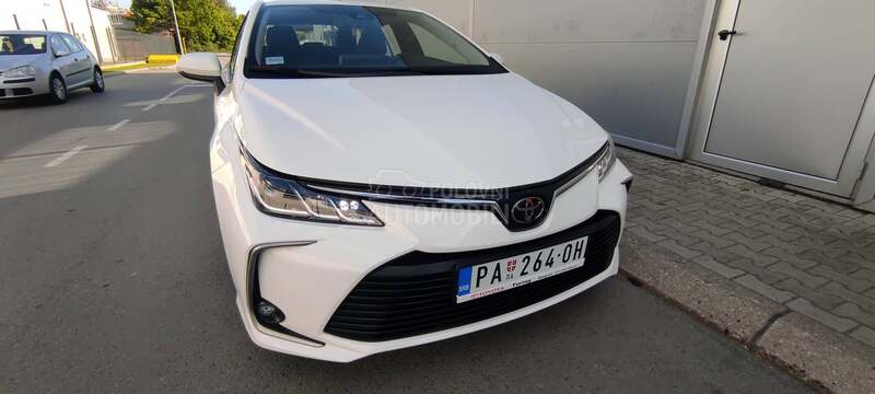Toyota Corolla Luna