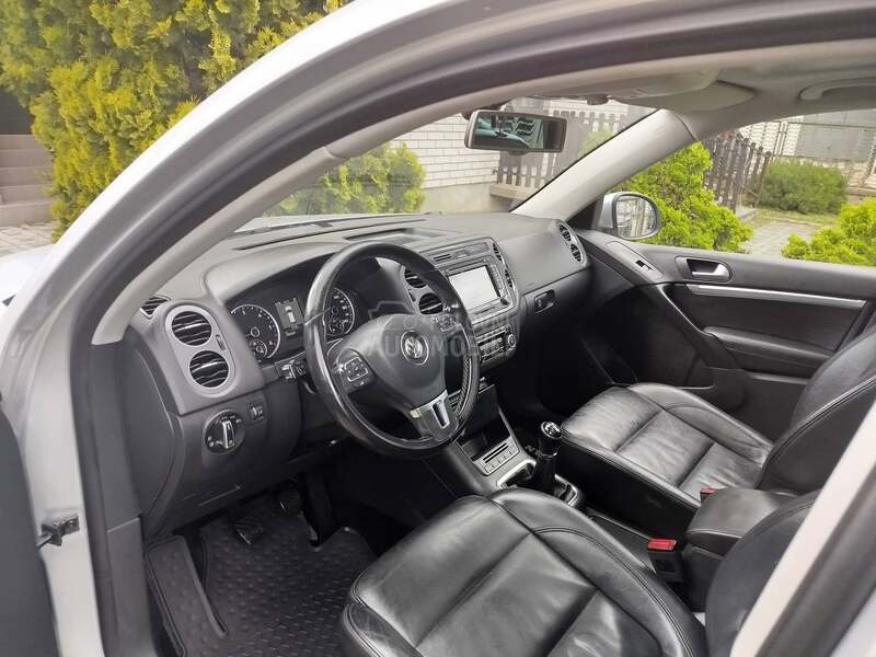 Volkswagen Tiguan 2.0 TDI R-line