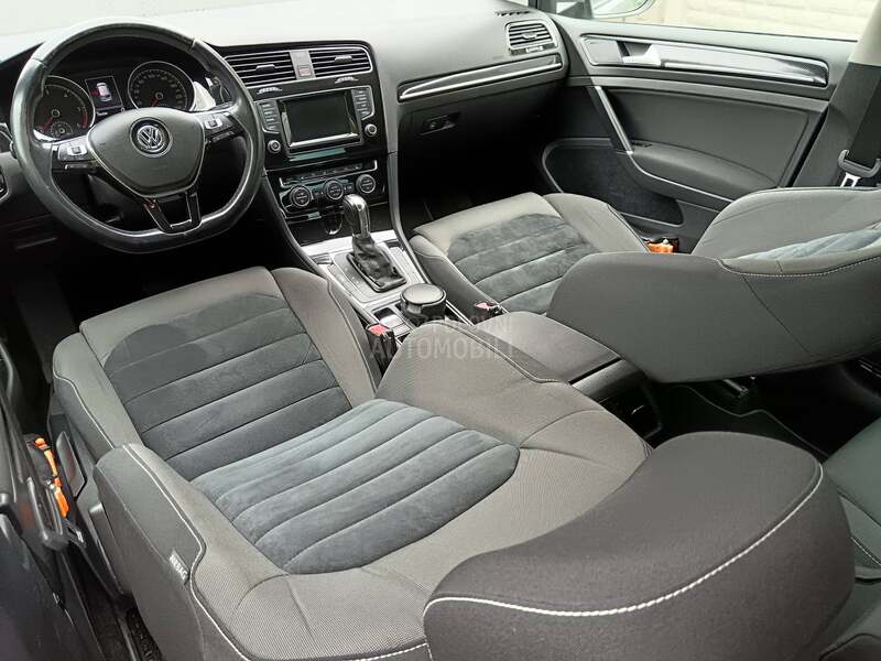Volkswagen Golf 7 AUT. 2.0
