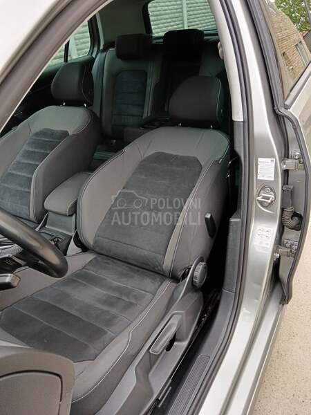 Volkswagen Golf 7 AUT. 2.0