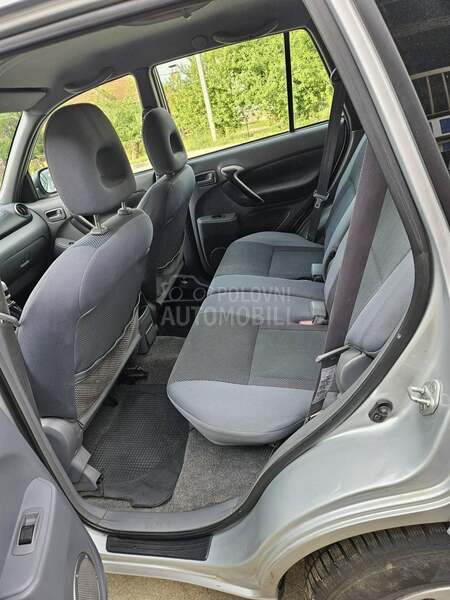 Toyota RAV 4 2.0 d4d 4x4