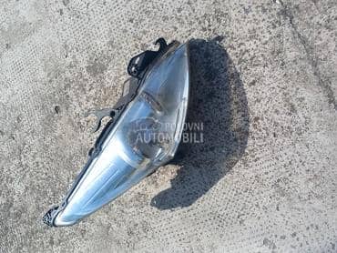 far desni za Peugeot 3008 od 2009. do 2016. god.