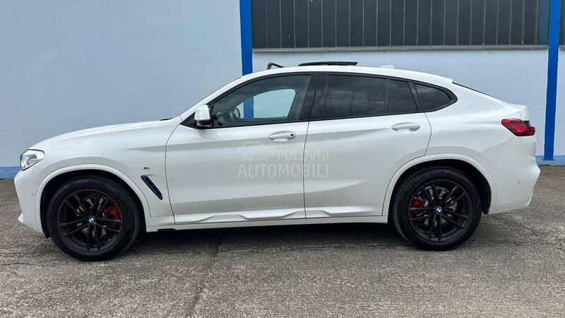 BMW X4 M PACK 360 PANO