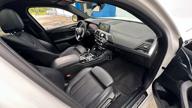 BMW X4 M PACK 360 PANO