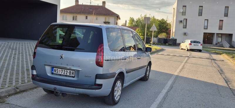 Peugeot 807 