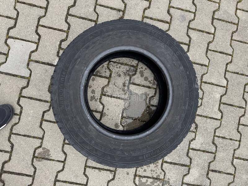 Continental 235/65 R16 Zimska