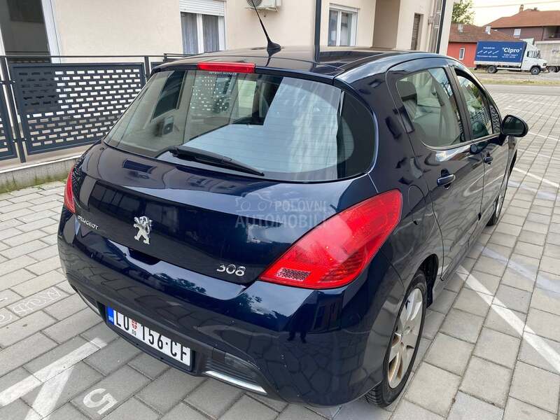 Peugeot 308 1.6i