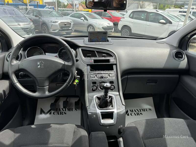 Peugeot 5008 1.6 HDI 7 SEDISTA