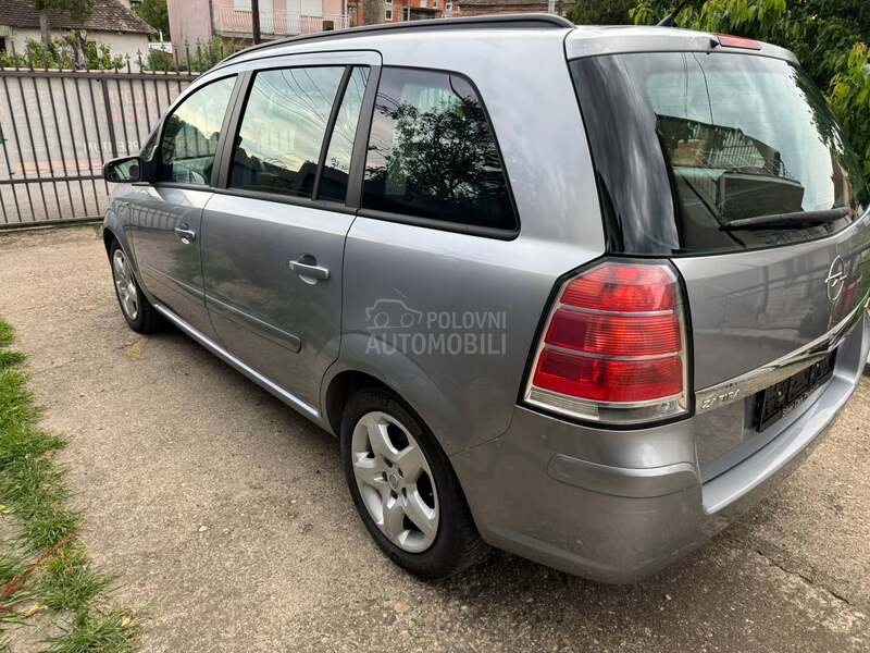 Opel Zafira 1.9 CDTI