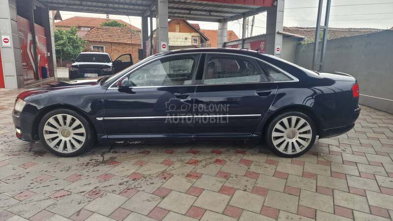 Audi A8 quatrro