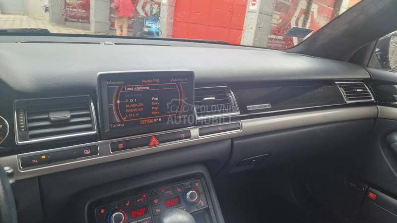 Audi A8 quatrro