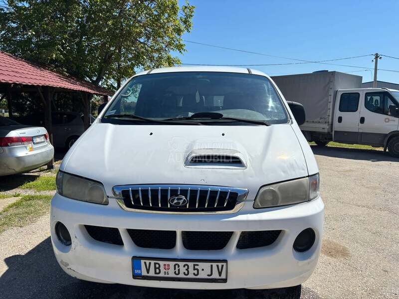 Hyundai H-1 2.5 crdi