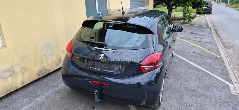 Peugeot 208 1.6 e-hdi
