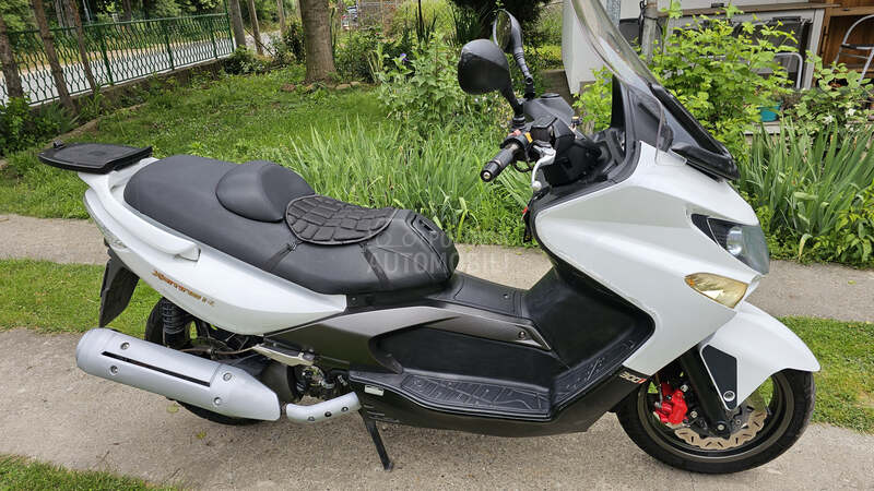 Kymco xciting 300Ri