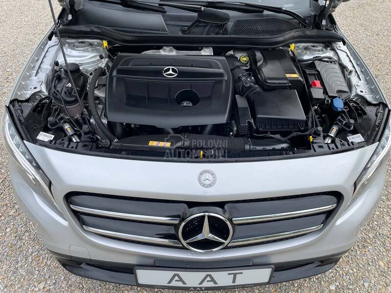 Mercedes Benz GLA 180 SPORT//KAM