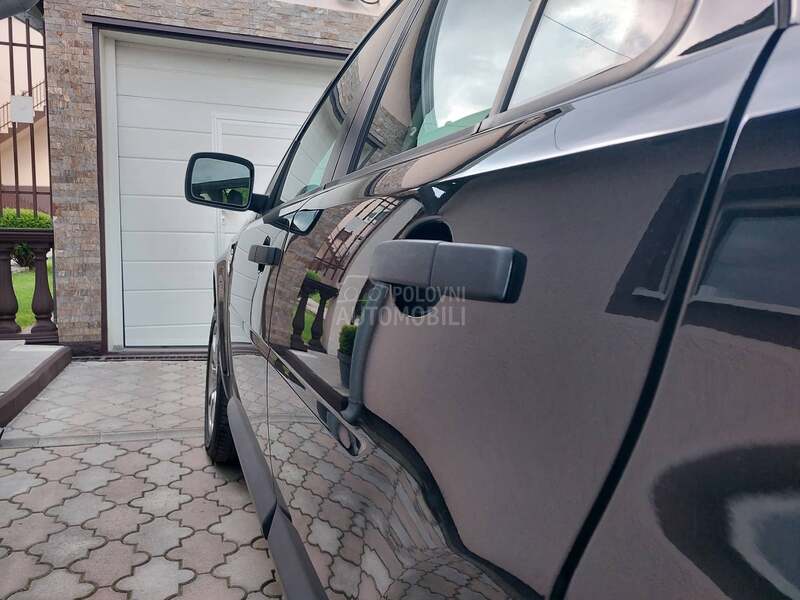 Land Rover Freelander 2.2 NOV.OO