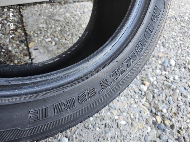 Roadstone 255/45 R18 Letnja