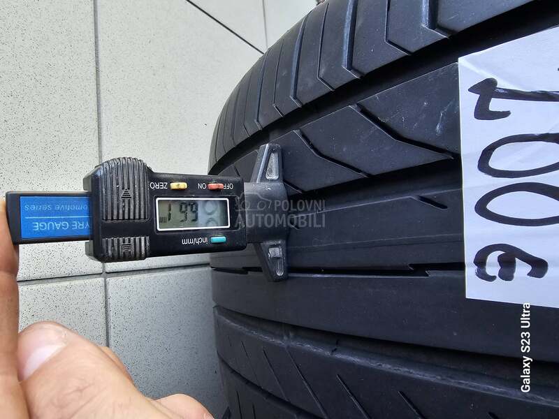 Continental 245/35 R18 Zimska