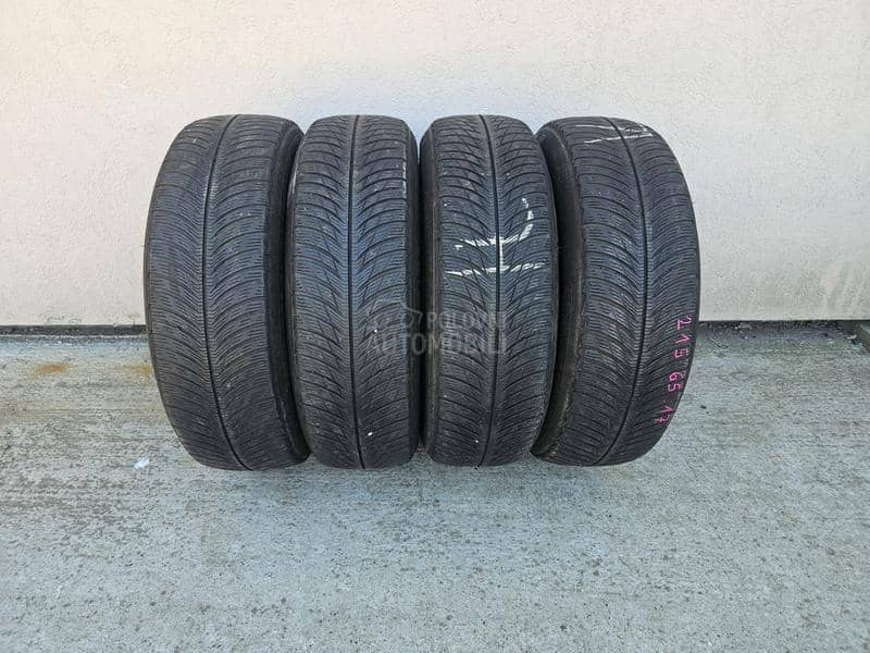 Michelin 215/65 R17 Zimska