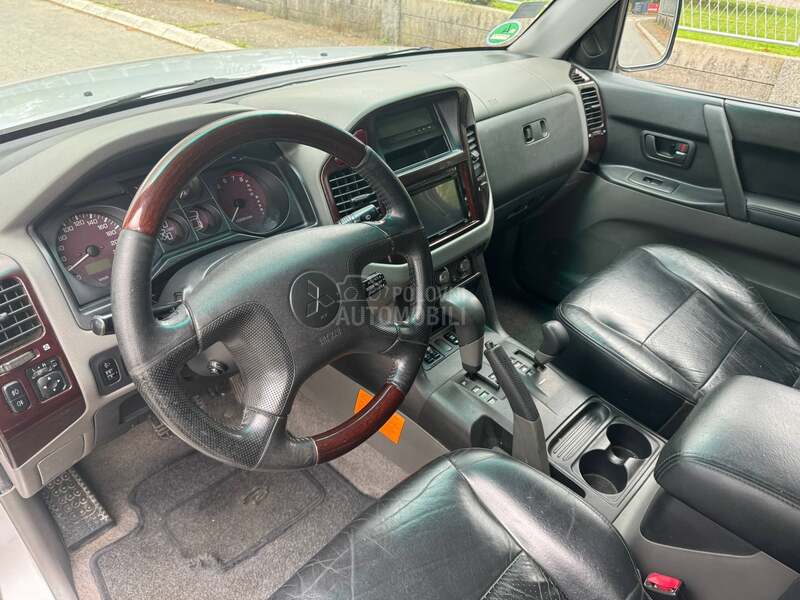 Mitsubishi Pajero 3.5 GDI CH