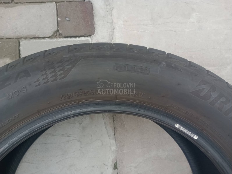 Bridgestone 235/55 R19 Letnja