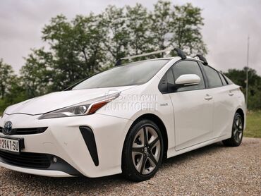 Toyota Prius 4x4