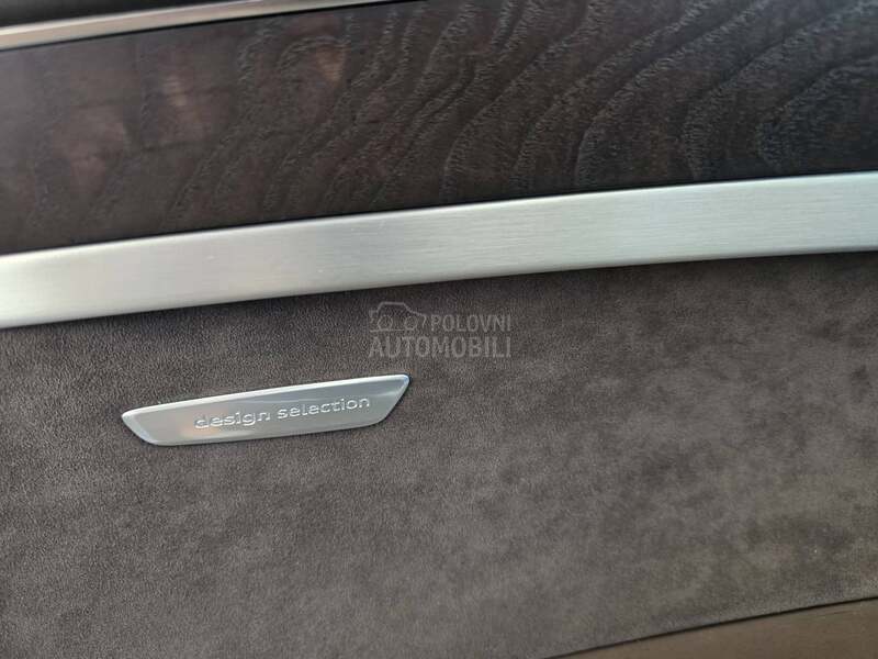 Audi A8 Design Selection