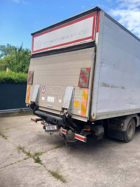 Mercedes Benz Atego 815