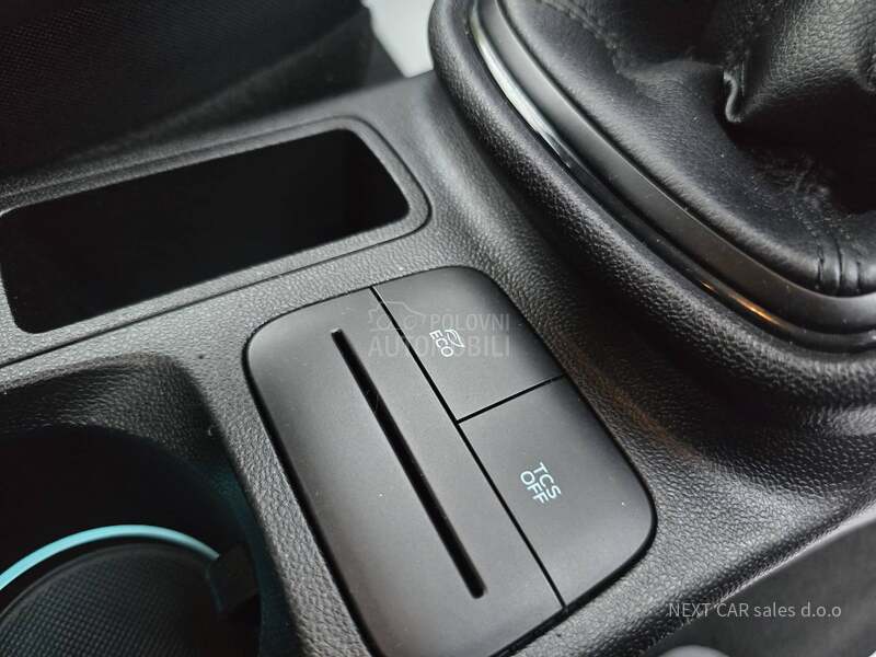 Ford Fiesta 1.1 86 hp