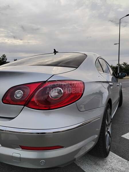 Volkswagen Passat CC 1.8tsi