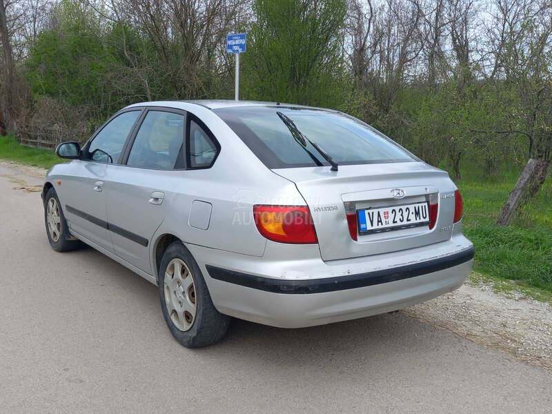 Hyundai Elantra 1.6